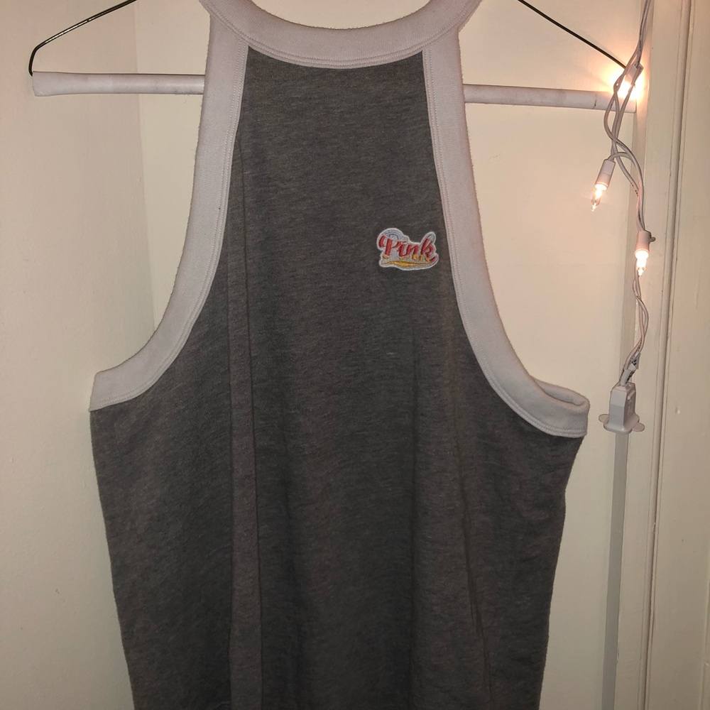 vs pink loose fitting gray tank top